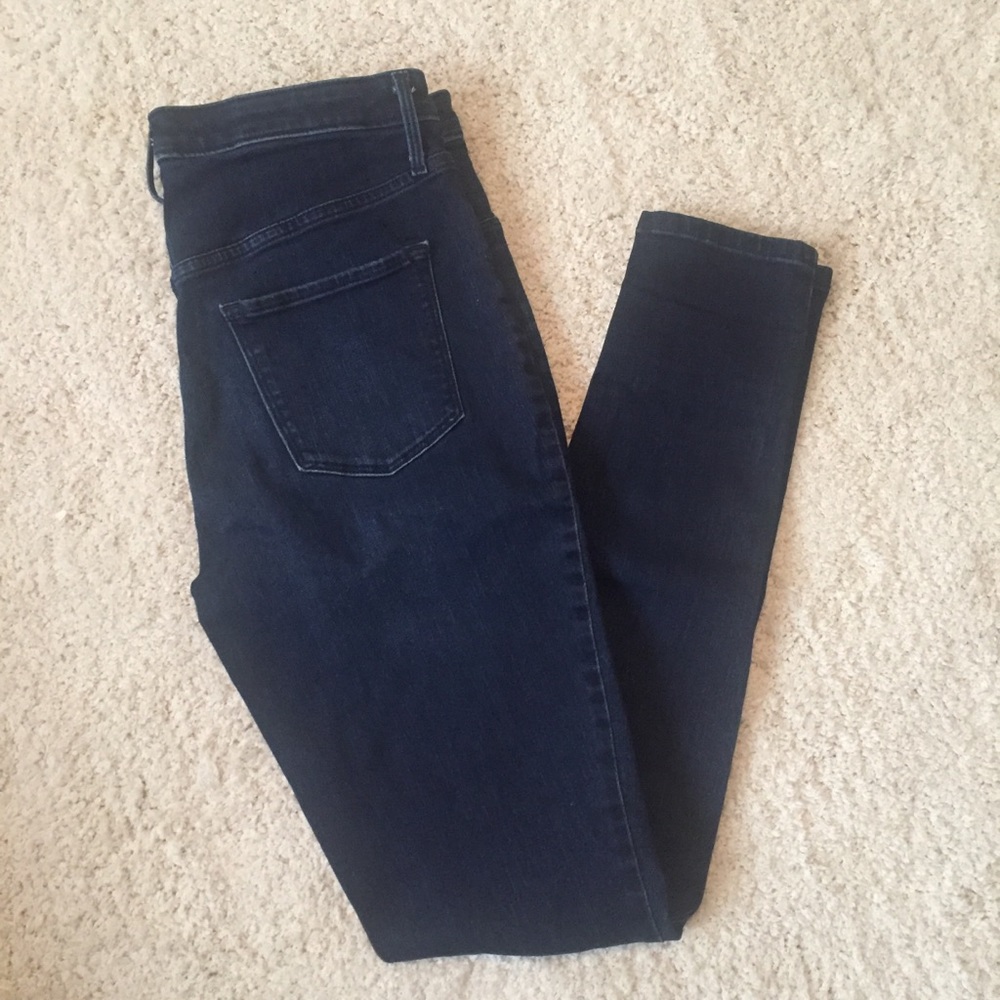 Hi-Rise Jegging